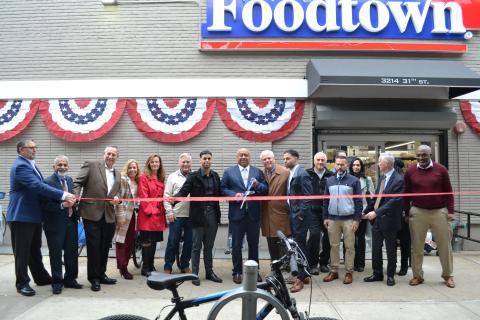 Allegiance Retail Services Team Said Brothers Astoria Foodtown Main Image