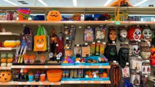 Halloween Retail Aisle 