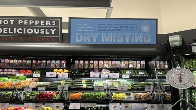 Lunds & Byerlys dry misting produce