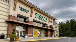 Sprouts Farmers Market Surpasses Expectations in Q2